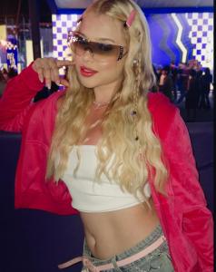 654694459: Chica busca chico en Murcia