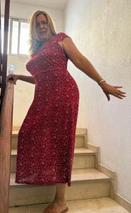 692047869: Chica busca chico en Cantabria