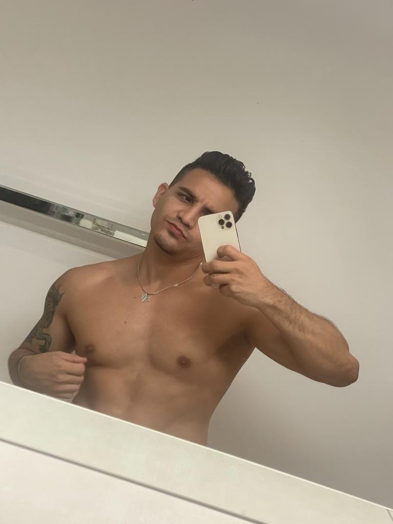 653315402: Chica busca chico en Madrid