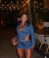 624365982: Chica busca chico en Cantabria