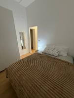 673374942:  en Madrid