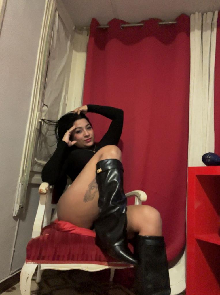 Chica busca chico en Alicante: 