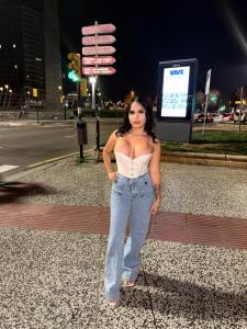 627888106: Chica busca chico en Zaragoza