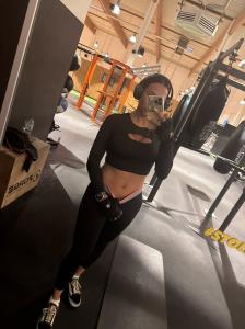 631387681: Travesti en Barcelona