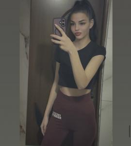 662234979: Chica busca chico en Málaga