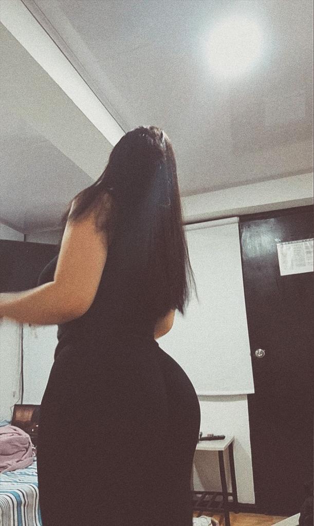 613822319: Chica busca chico en Sevilla