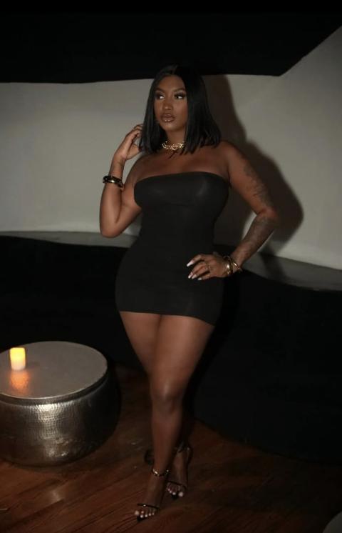 Chica busca chico en Cuenca: Chica busca chico