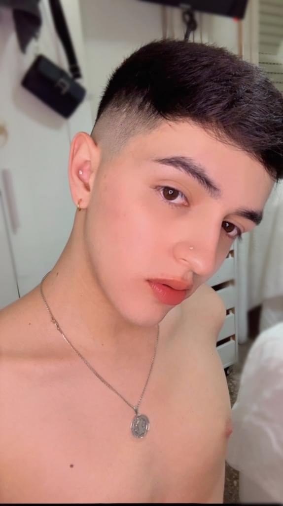 Chico busca chica en Barcelona: 