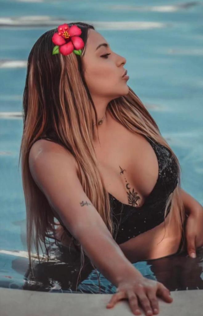 639836228: Chica busca chico en Pontevedra