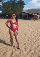 631217429: Chica busca chico en Madrid