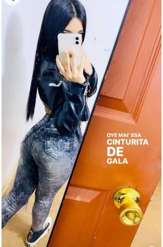 Chica busca chico en Almería: 