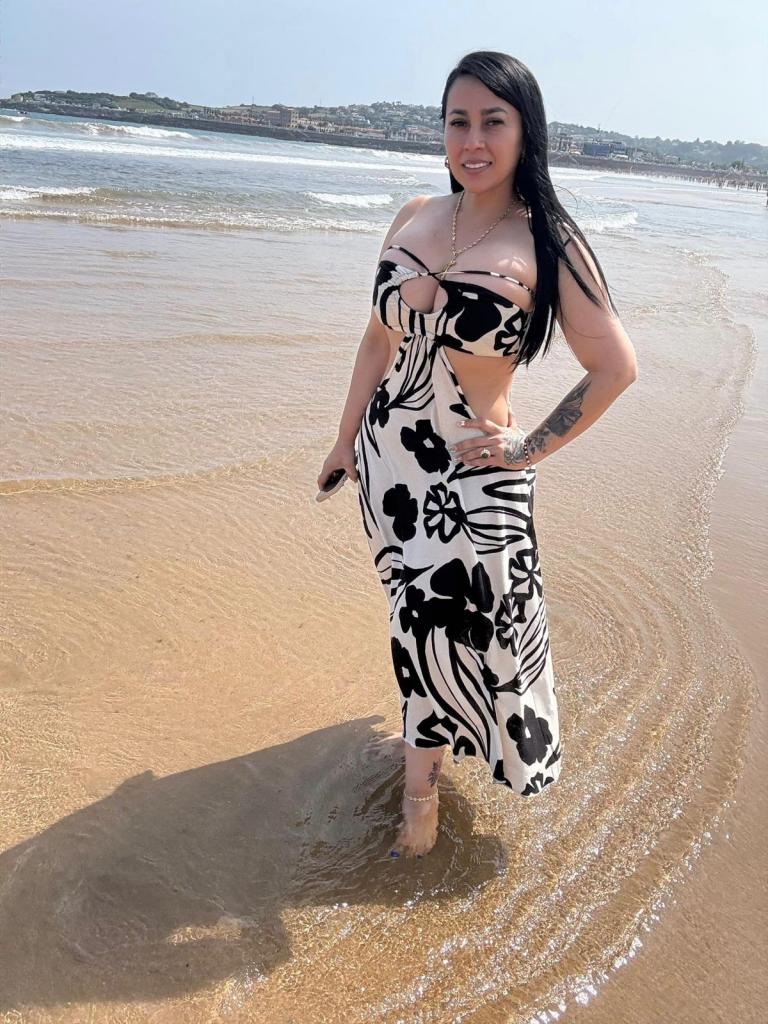 641525339: Chica busca chico en Pontevedra