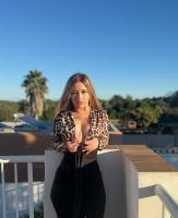 666314324: Chica busca chico en Ibiza