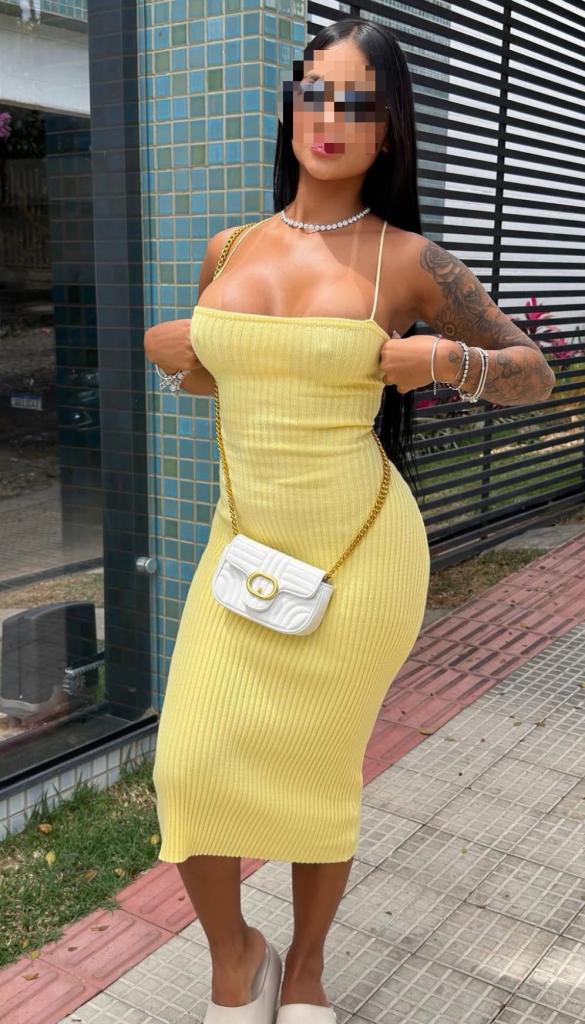 632927090: Chica busca chico en Pontevedra