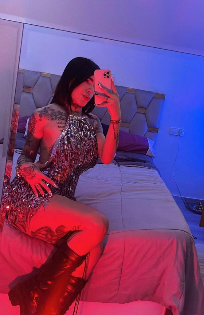 617093717: Transexual en Cádiz