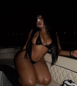 633873812: Chica busca chico en Lugo