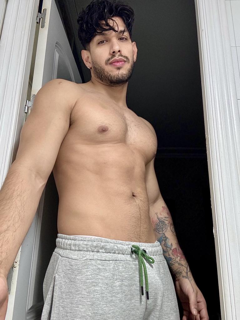 Chico busca chica en Sevilla: 