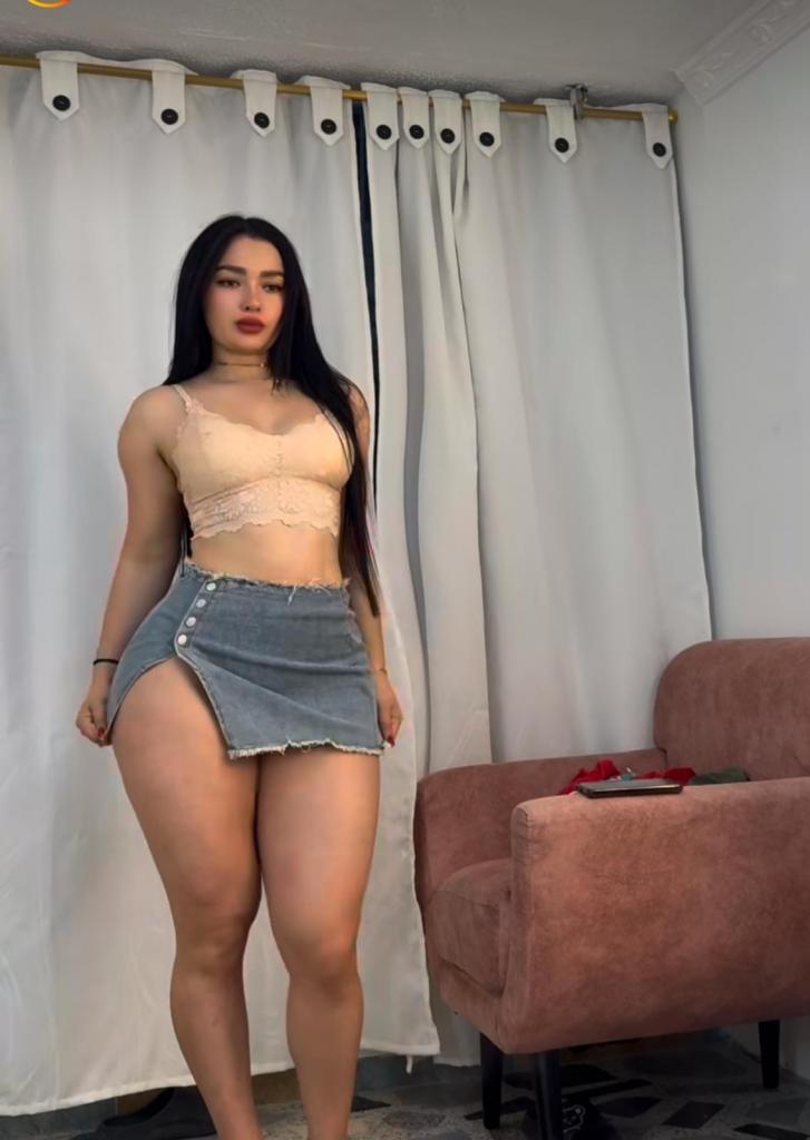 Chica busca chico en Barcelona: 