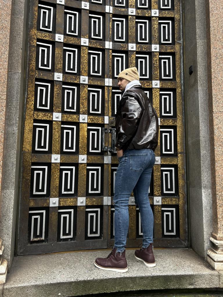 604118311: Chico busca chica en Asturias