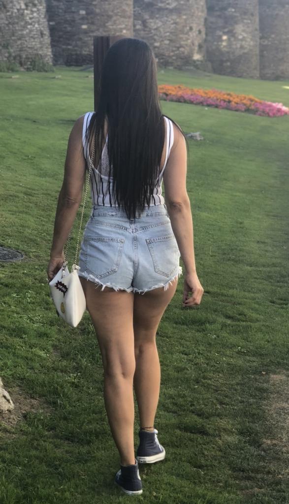 Chica busca chico en Lugo: 