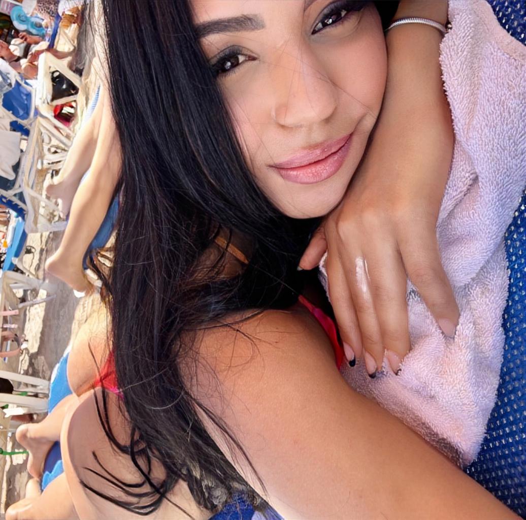 634083976: Chica busca chico en Tenerife