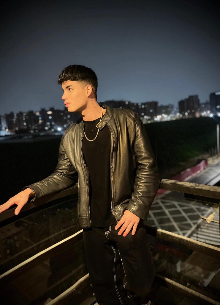 Chico busca chica en Alicante: 