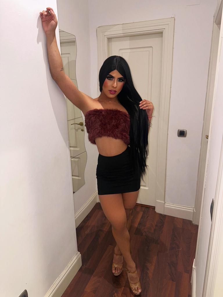 670585602: Travesti en Cuenca