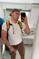 695091078: Chico busca chica en León