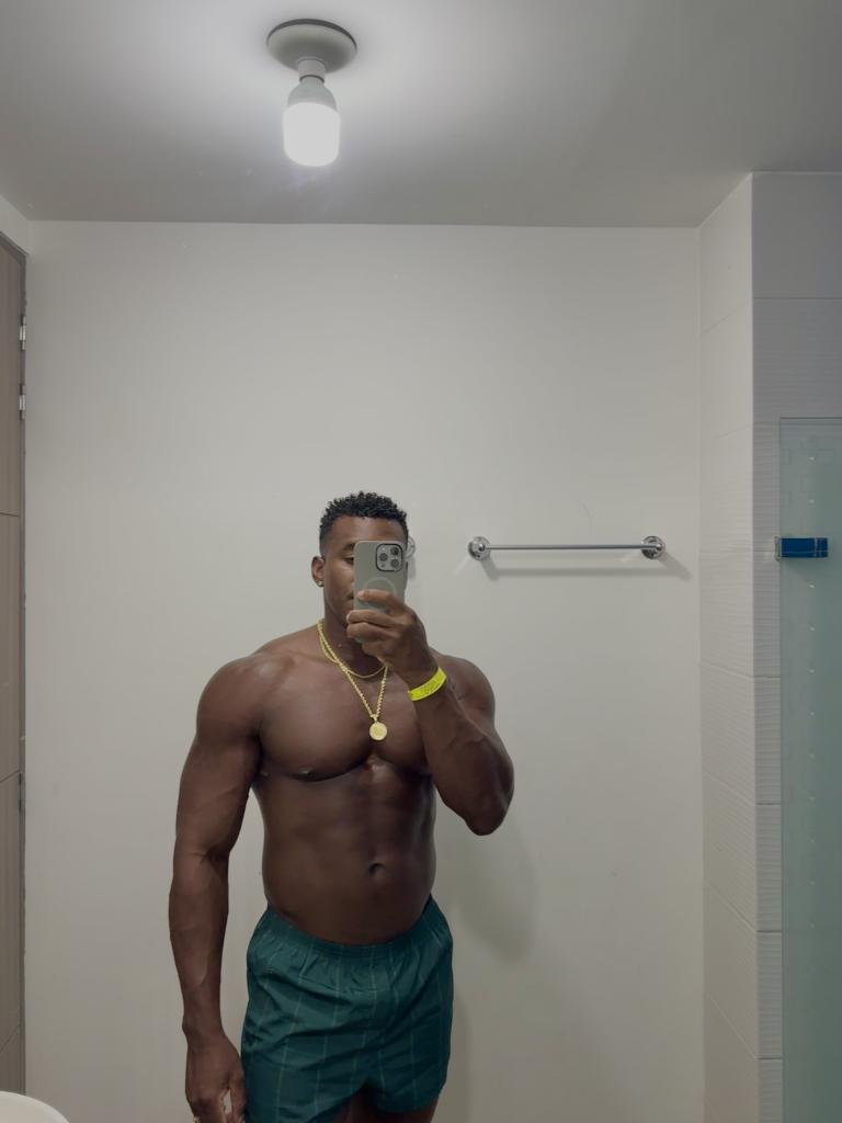 632128191: Chico busca chica en Madrid