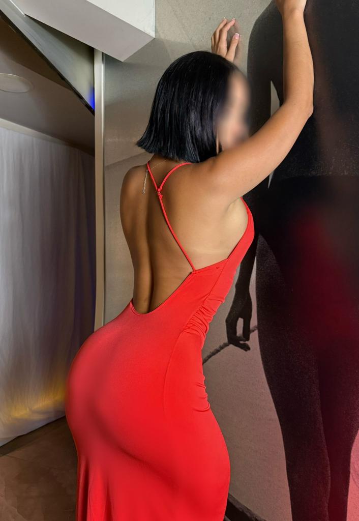 640942698: Chica busca chico en Barcelona