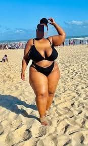 672931038: Chica busca chico en Murcia