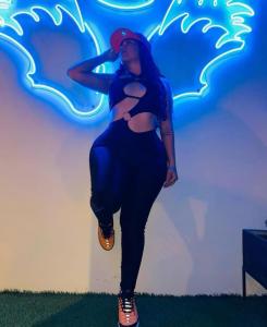 604358502: Chica busca chico en Zaragoza