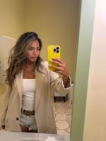 687749318: Chica busca chico en Málaga