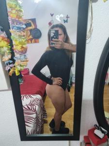 624521915: Chica busca chico en Madrid