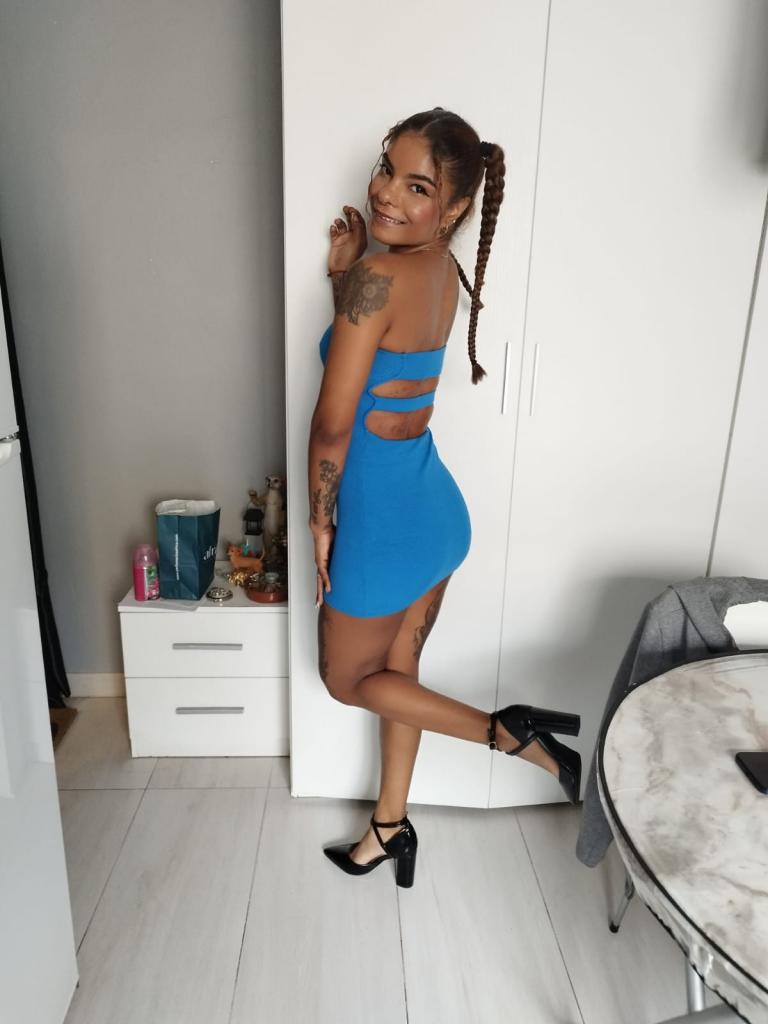 632278970: Chica busca chico en Ibiza