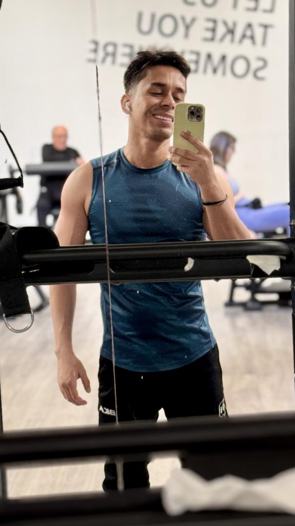 633072964: Chico busca chica en Madrid