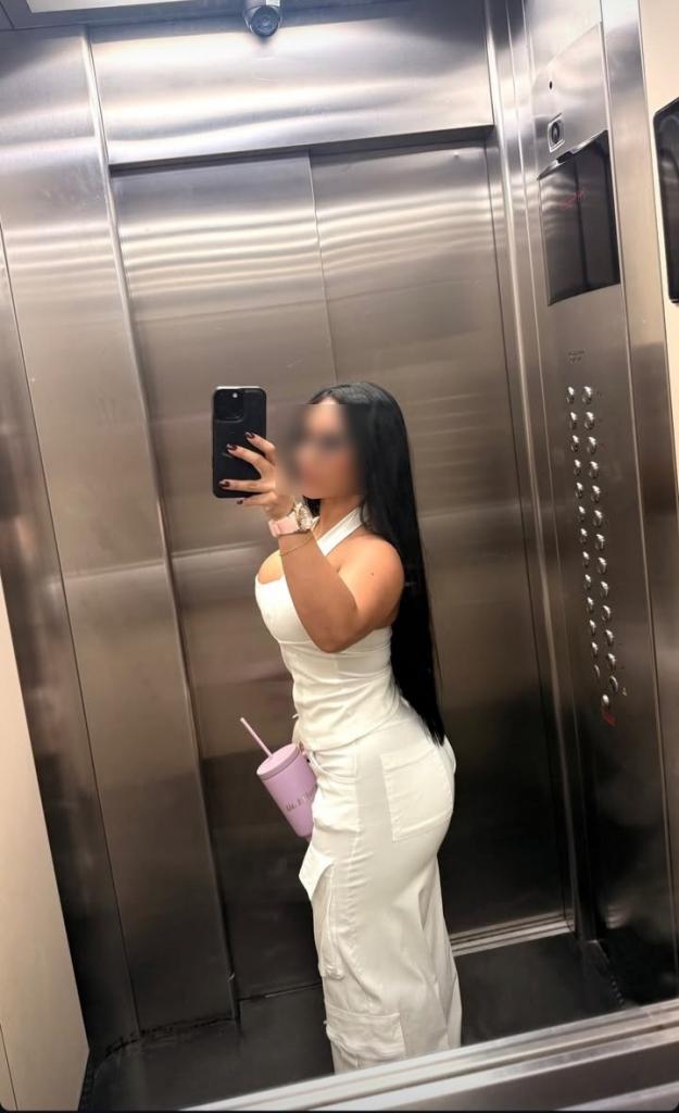 603795696: Chica busca chico en La Coruña