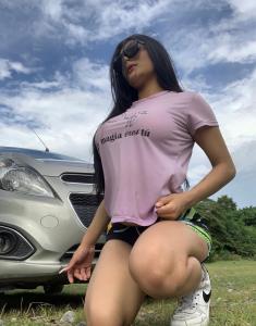 742026445: Chica busca chico en La Rioja