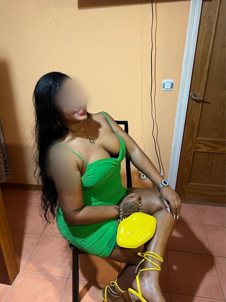 632780955: Chica busca chico en Zaragoza