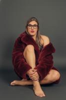 662475434: Transexual en Ibiza