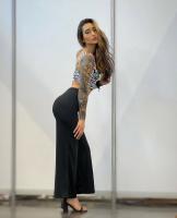 664035348: Chica busca chico en Madrid