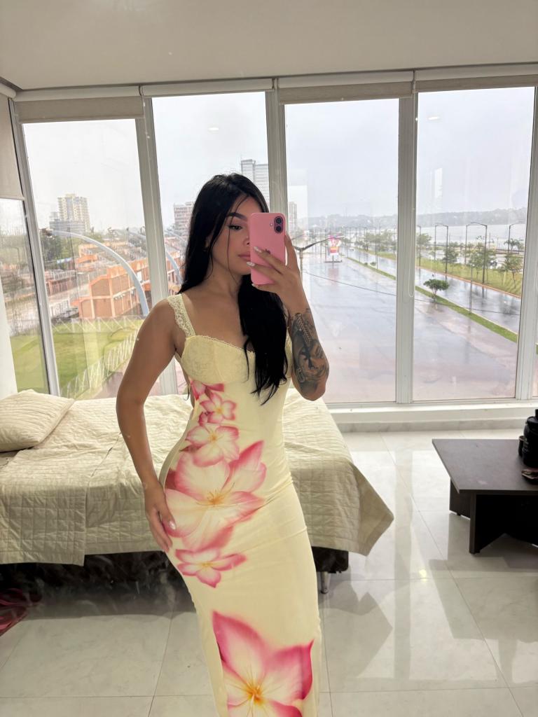 Chica busca chico en Cádiz: 