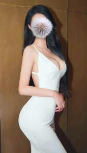 695980444: Chica busca chico en Valencia