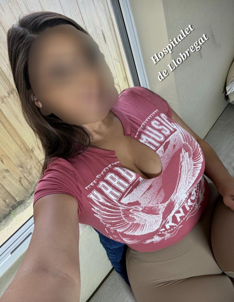 665732088: Chica busca chico en Barcelona