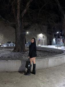 653581156: Chica busca chico en Ávila