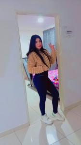 672954121: Chica busca chico en Cáceres