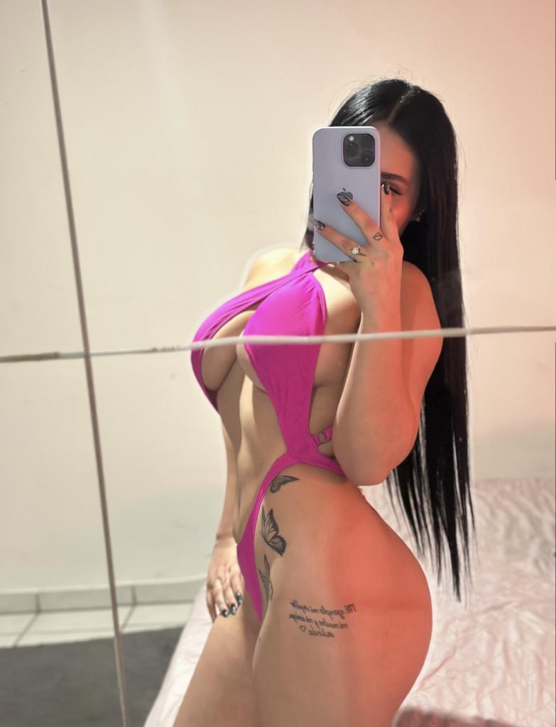 674467088: Chica busca chico en Cádiz