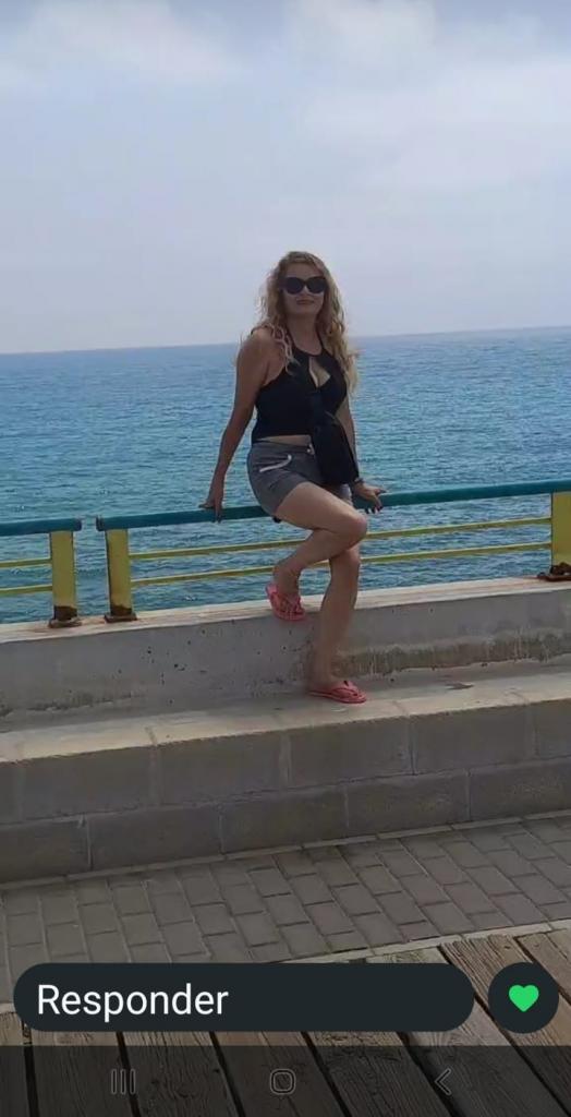 Chica busca chico en Granada: 