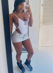 632554145: Chica busca chico en Córdoba