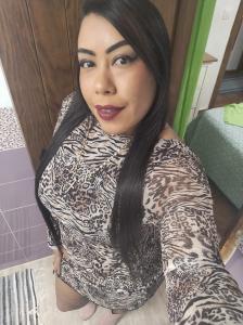 612477687: Chica busca chico en Sevilla